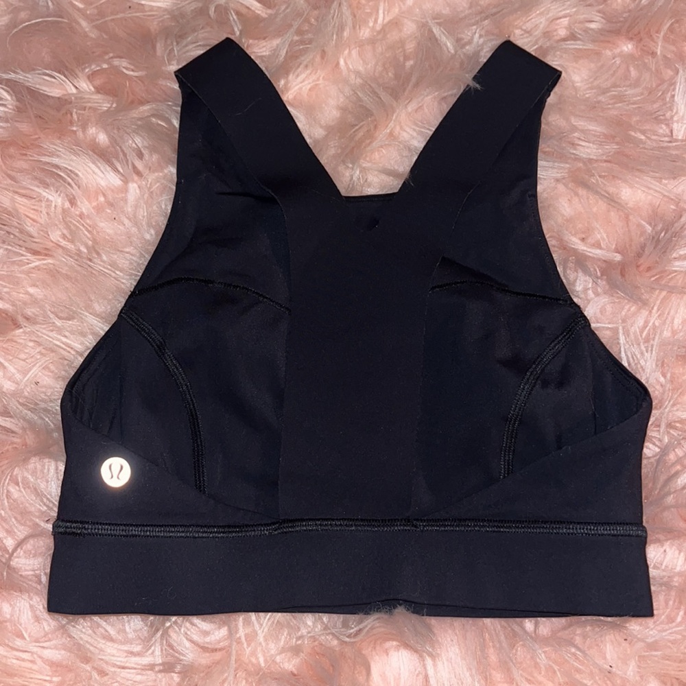 Lululemon black sports bra size 4